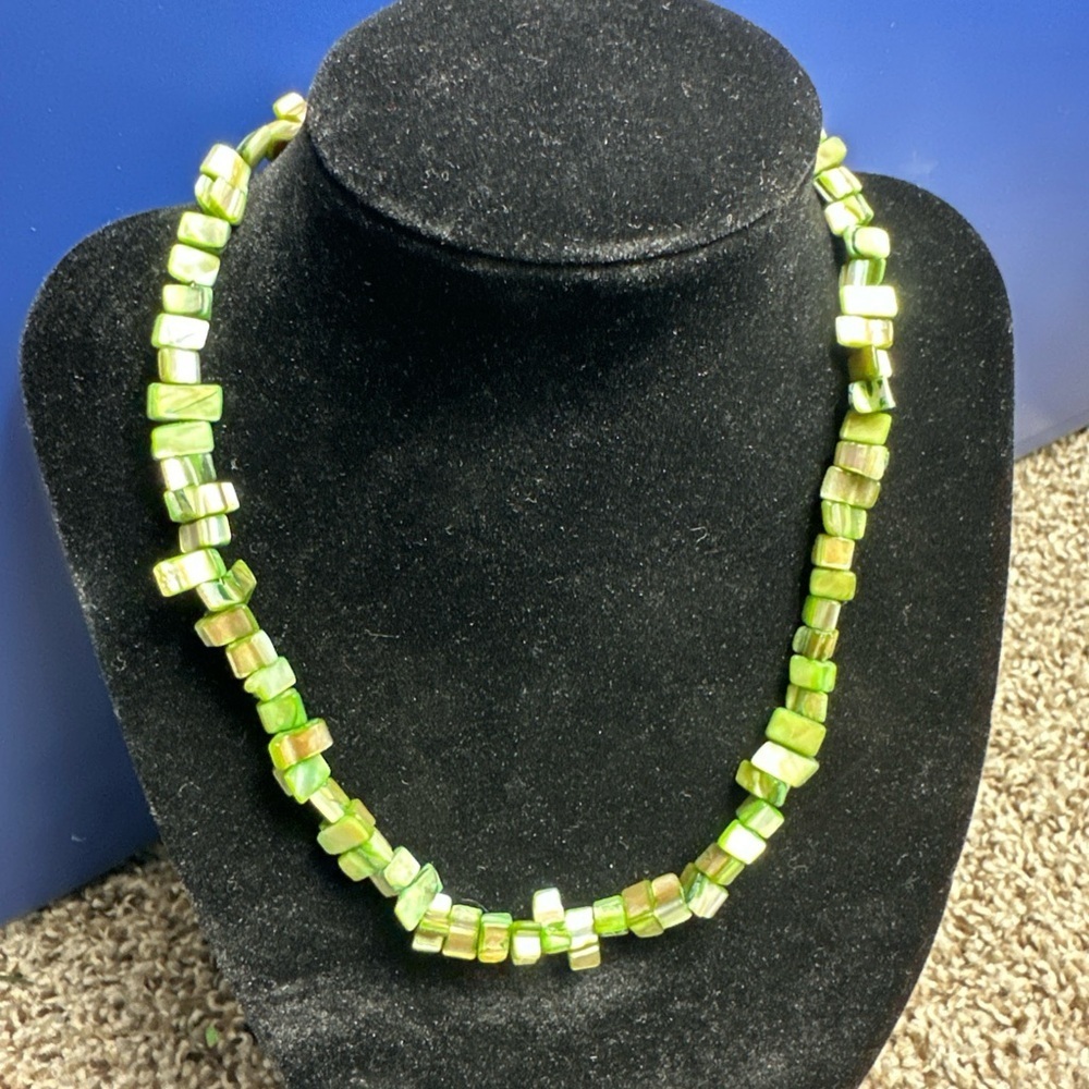 Vintage Mother Of Pearl Green Shell Square Beaded  Iridescent Necklace